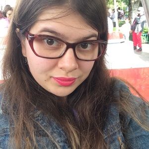 Meet your Posher, Marina